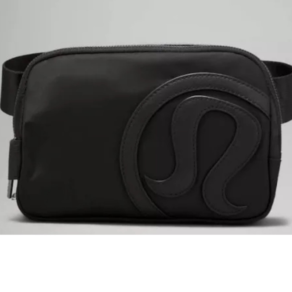 Lululemon Everywhere Bag